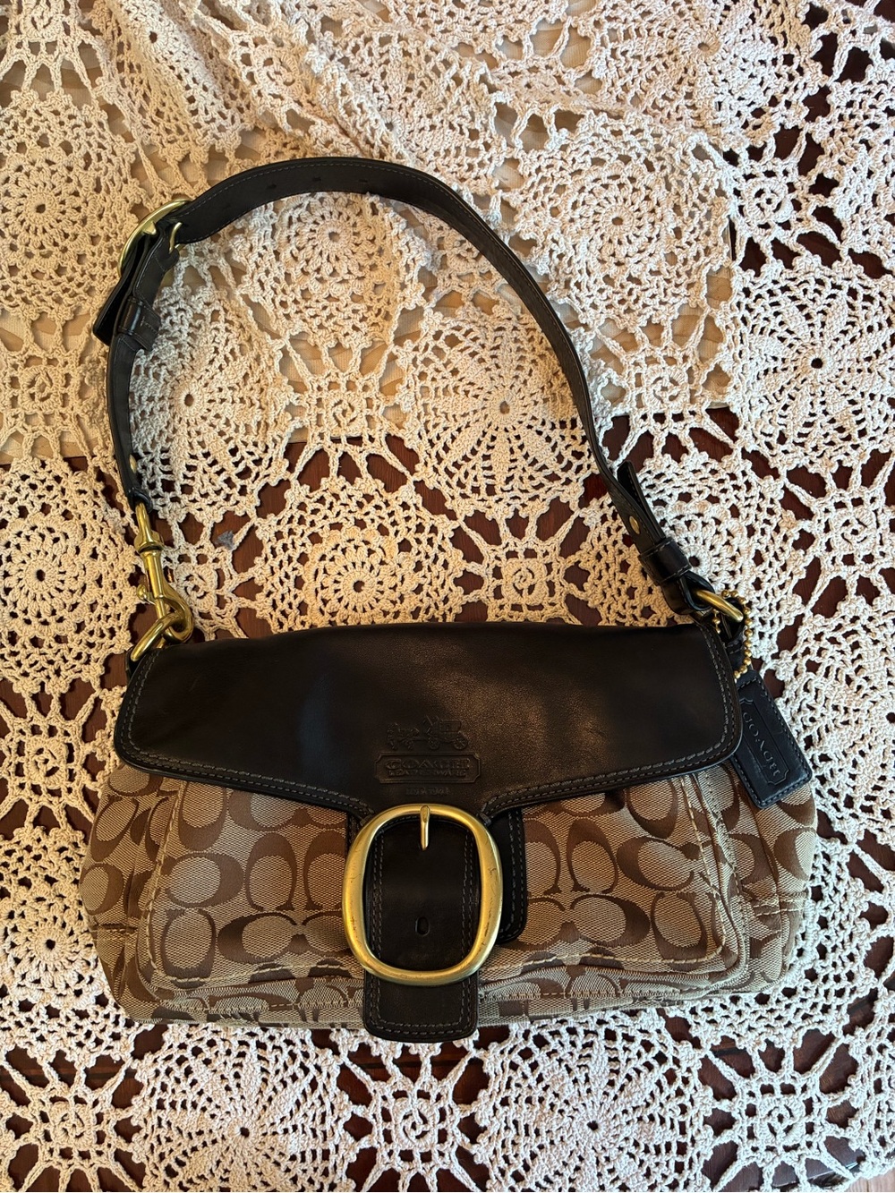 Vintage Coach SoHo Bleecker Hobo Bag 2008 Y2K Shoulder Bag Buckle Leather